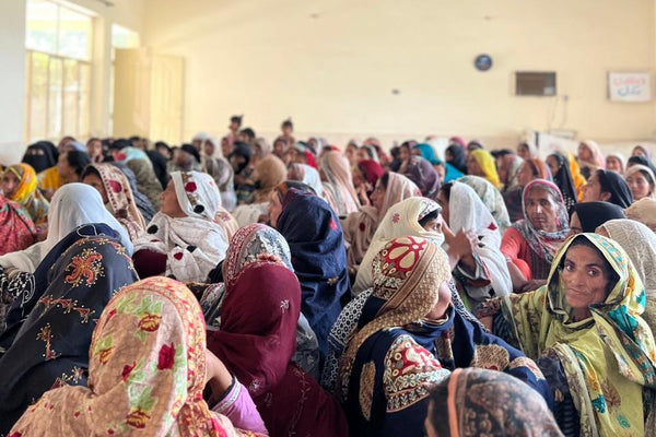 WOMEN OF DARA