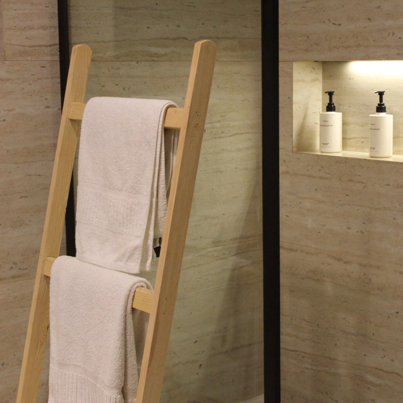 Towel Stand
