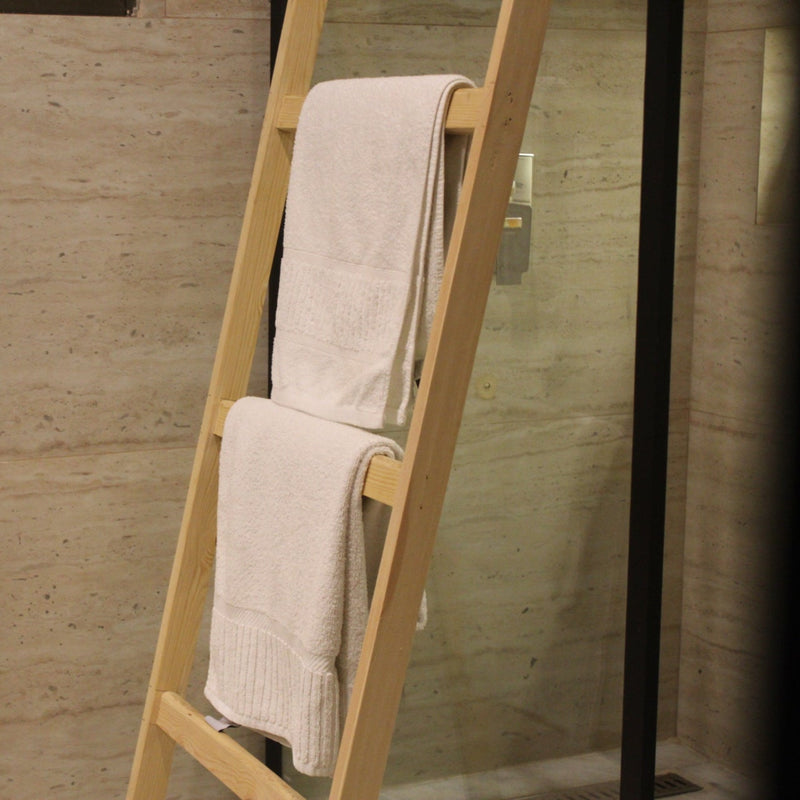 Towel Stand
