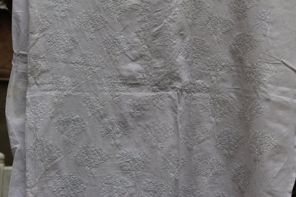 Unstitched UA4
