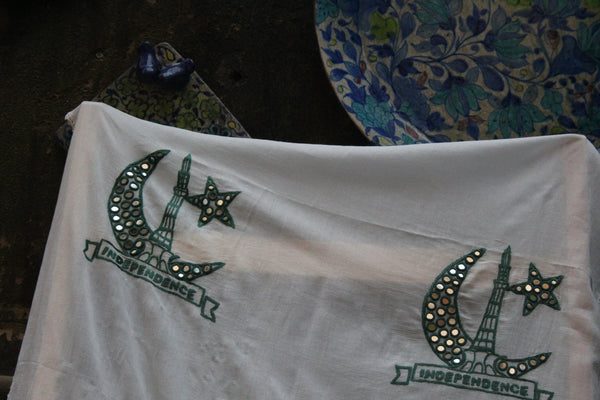 Azadi Mubarak Sheesha Dupatta