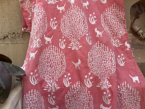 phool boota aur janwar - white on pink – DARA